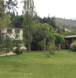Venta De Hermoso Chalet De 3 Piso En Loma Larga, Carayaca