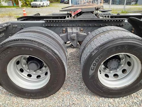 Imagem 8 de 14 de Volvo Fh 460 6x2t 2014/2014 I-shift Globetrotter