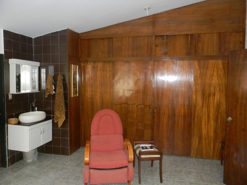 Imagen 28 de 30 de Casa En Venta En Colinas De Santa Rosa Este De Barquisimeto Lara 0.4.2.4.5.9.3.7.5.4.2/ Rent-a-house Centro Occidente Mls Código: 22-6291