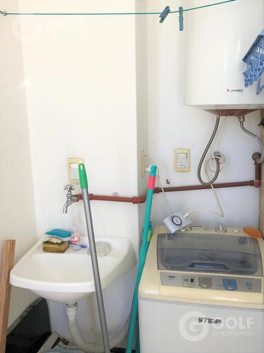 Vendo Penthouse Dúplex, 3 Dormitorios, 2 Baños, Garaje Para Un Auto, Malvín.