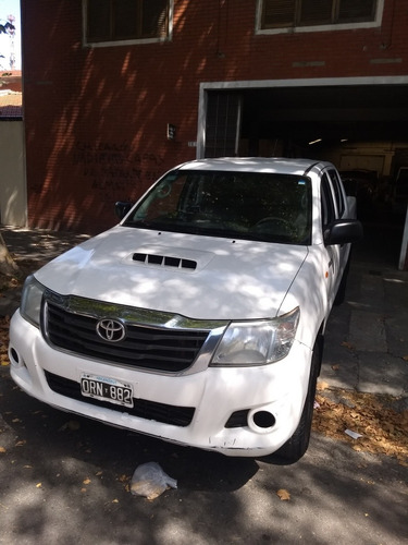 Toyota Hilux 2.5 Cd Dx Pack 120cv 4x2 - H3 2015