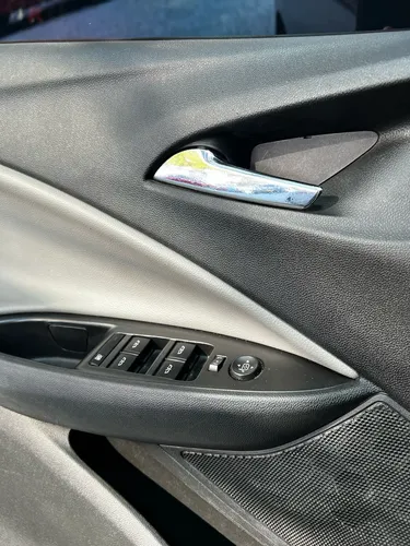 Chevrolet Onix 1.0T Premier Sedan At
