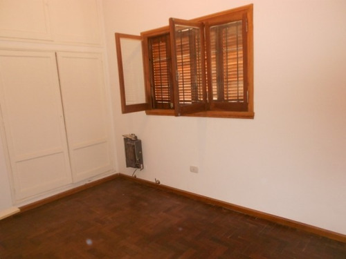 Imagen 4 de 7 de Casa Dos Dormitorios Con Cochera Refineria