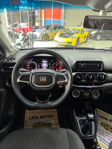 Fiat Cronos 1.0 Drive Flex 4p