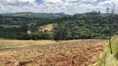Imagem 11 de 12 de K.a - 20mil De Entrada 1km Do Asfalto Prox Atibaia