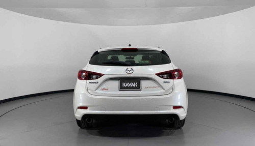 Imagen 8 de 15 de 47836 - Mazda 2017 Con Garantía At
