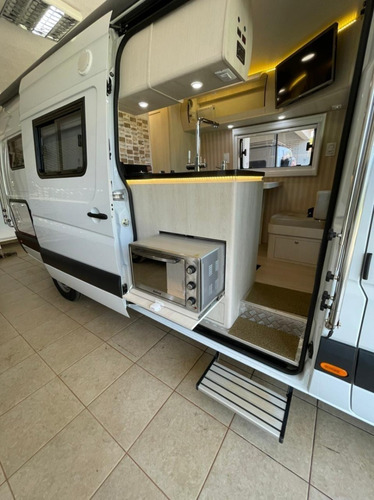 Imagen 2 de 5 de Equipamiento Motorhome