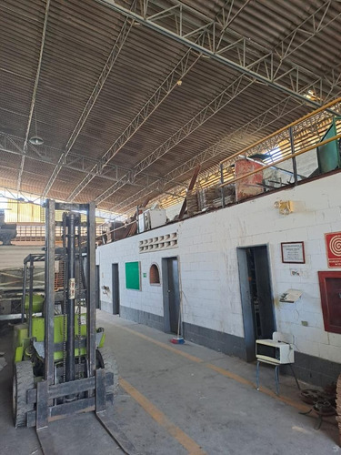 Venta De Galpón En La Zona Industrial Los Naranjos En Guarenas Jm