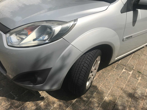 Imagem 10 de 12 de Ford Fiesta Sedan 2013 1.6 Pulse Flex 4p