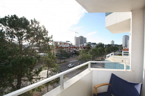 Imagen 13 de 27 de Apartamento En Venta 2 Dormitorios En Aidy Grill, Punta Del Este