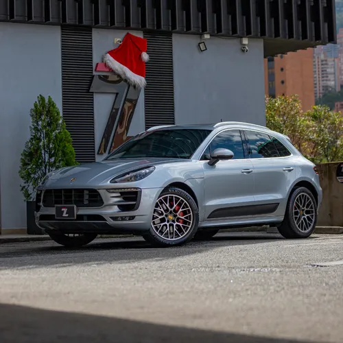 Porsche Macan gts 3.0