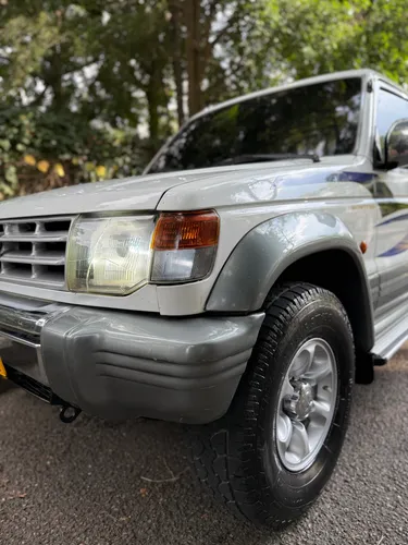 Mitsubishi Montero 3.0 V43 Wagon