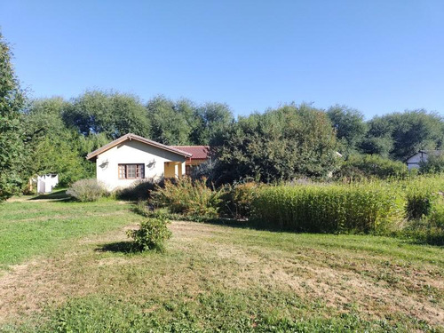 Casa De 170 M2 Con Costa De Rio!!, El Hoyo, Chubut