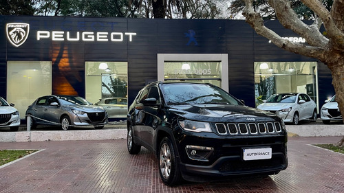 Imagen 5 de 25 de Jeep Compass Longitud