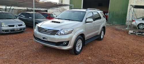 Toyota Sw4 3.0 Srv Cuero I 171cv 4x4 5at 2013