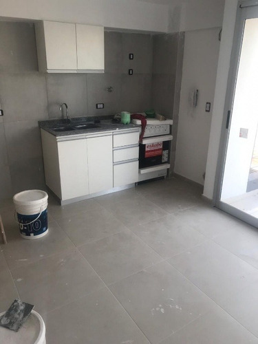 Imagen 2 de 8 de Departamento En Venta En Bernal Centro