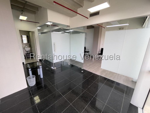 Oficina En Torre Exclusivas En Las Mercedes, Jm-rc 26-396