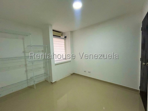Moderno Y Comodo Apartamento En Venta Este De Barquiseto. Urbanizacion Ciudad Roca 26-40 As-jl