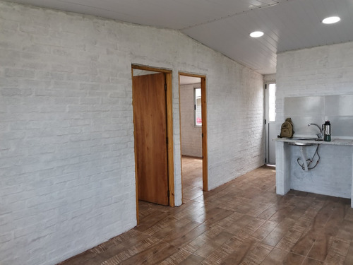 Vendo 2 Casas En Un Mismo Padron - Las 2 Alquiladas