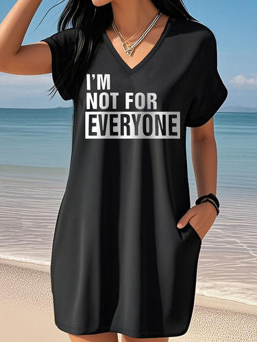 Vestido Moderno De Camiseta Preta Com Decote Em V