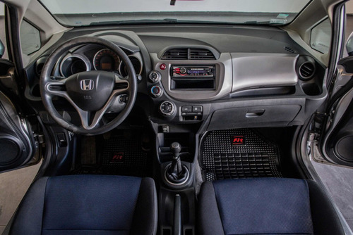 Imagen 10 de 24 de Honda Fit 2012 1.4 Lx-l Mt 100cv L09 Lfk