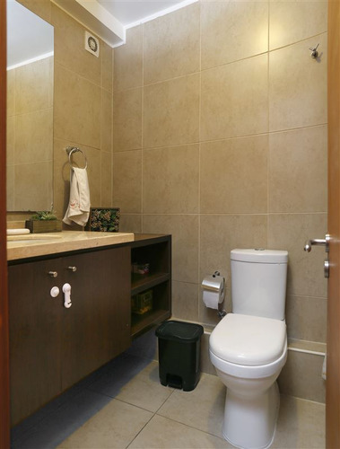 Imagen 8 de 16 de Departamento En Venta De 2 Dorm. 2 Baños En Las Condes