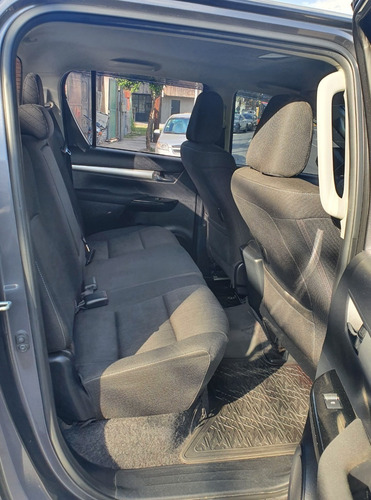 Toyota Hilux 2.8 Cd Sr 177cv 4x4 2016