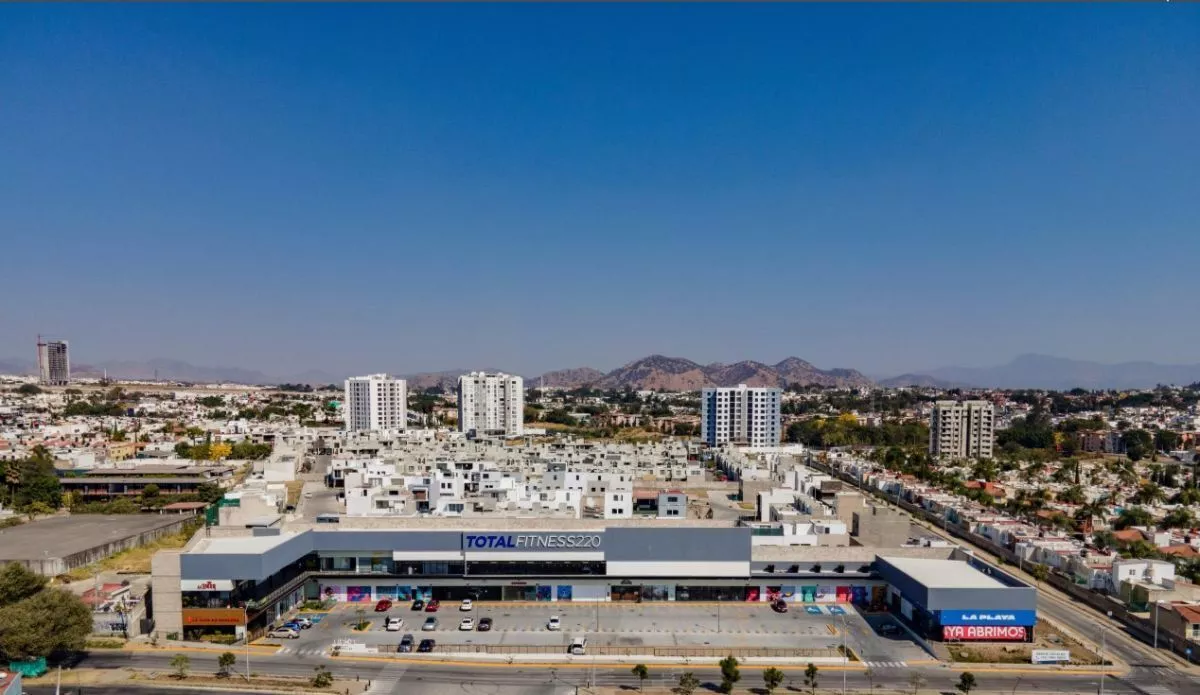 Plaza Ubika Boreales Pool De Rentas En Zapopan