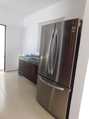 Imagen 10 de 11 de Casa En Renta En El Residencial Puerta De Piedra En Dzityá