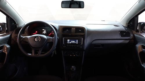 Volkswagen Vento 1.6 COMFORTLINE STD.
