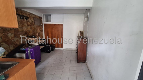 Apartamento En Venta En La Alta Florida Gg