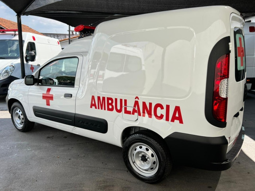 Imagem 6 de 15 de Fiat Fiorino Endurance Ambulancia