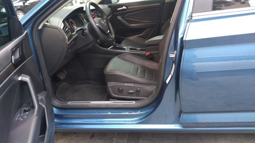 Imagen 9 de 13 de Vw Jetta Highline 2019 Checa Credito O Renta 36 Mss Unico
