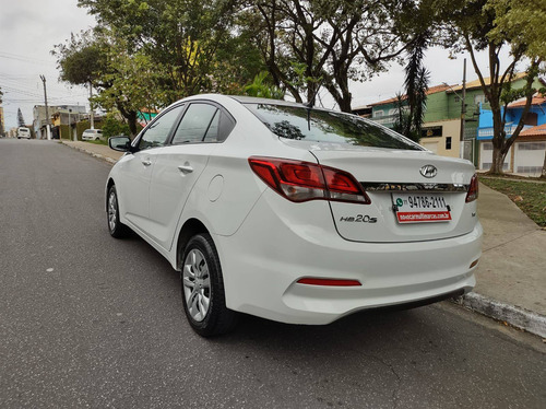 Imagem 3 de 8 de Hyundai Hb20s Comfort Plus 1.6 2019/2019