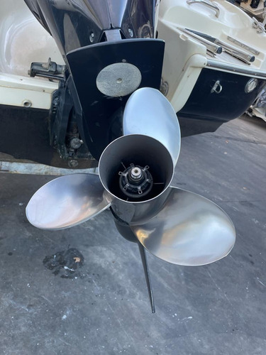 Lancha Quicksilver 2000