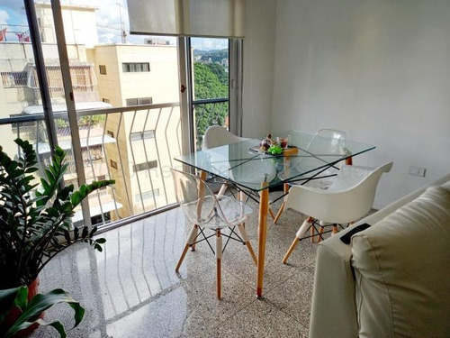 Imagen 2 de 14 de Bello Campo, Se Vende Apartamento. Cod. 21-6328