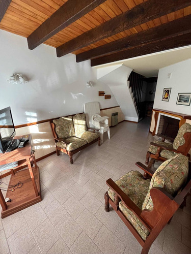 Imagen 2 de 14 de Triplex 3 Dormitorios 2 Baños Cochera Terraza Parrilla