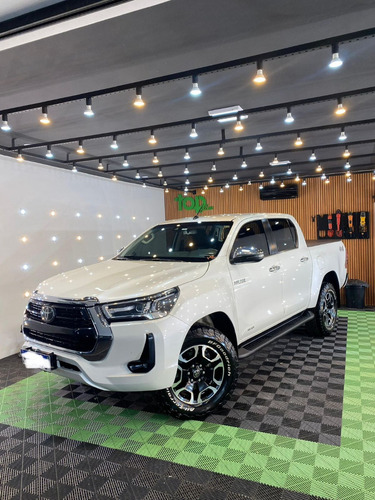 Toyota Hilux 2.8 Tdi Srx Cab. Dupla 4x4 Aut. 4p