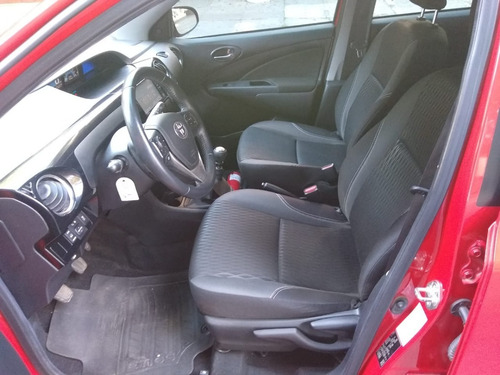Toyota Etios Xls 2018 5 Ptas