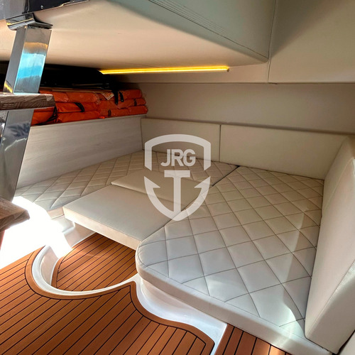 Lancha Solara 330 Com 1x Mercruiser 350 Hp E Apenas 100 Hrs