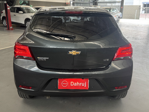 Chevrolet Onix 1.4 MPFI LTZ 8V FLEX 4P AUTOMÁTICO