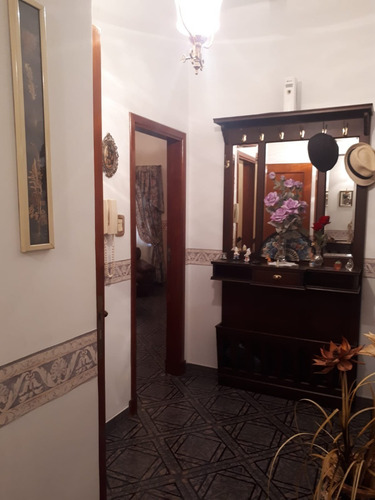 Imagen 9 de 27 de Casa 3 Ambientes Con Quincho Y Terraza + Departamento 2 Ambientes + Local C/ Fondo De Comercio
