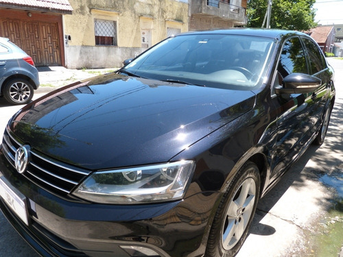 Vento 2.5 Triptronic 2015 Impecable