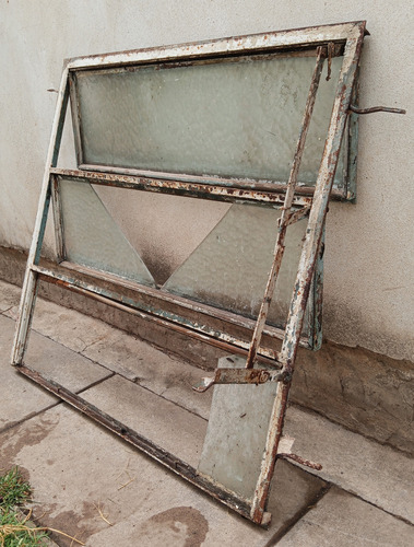 Ventiluz Ventana Antigua De Hierro Marrón (Usado)