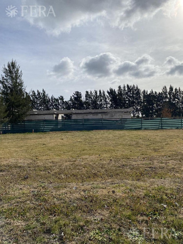 Imagen 2 de 7 de Venta De Terreno En Club Miralagos 2 (28338)