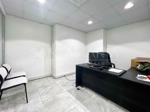 Arriendo Oficina Ubicada En Arturo Prat, Concepción