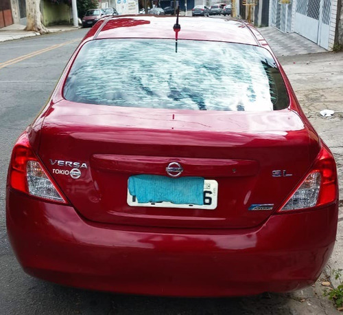 Imagem 2 de 10 de Nissan Versa Sl 1.6 16v - Flex - Mecânico - Completo - 2013
