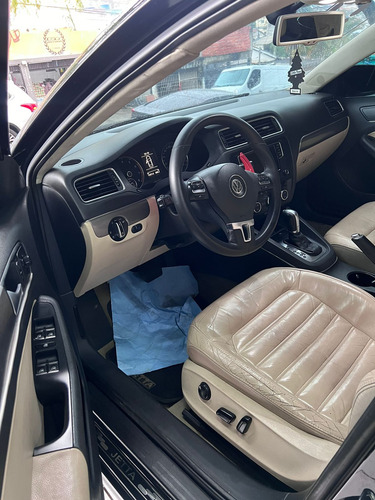 Volkswagen Jetta 2.0 Tsi Highline 4p 211 hp