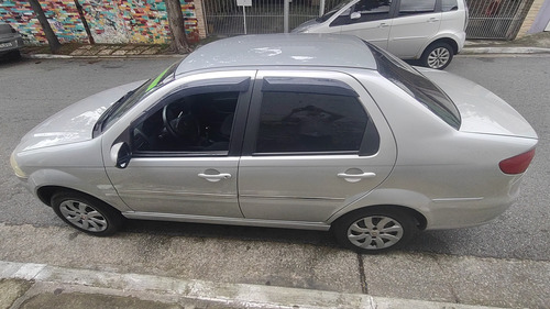 Fiat Siena 1.0 El Flex 4p
