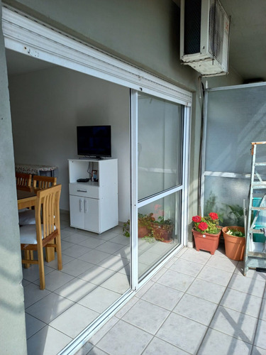 Imagen 24 de 28 de Departamento 2 Ambientes En Caseros Impecable